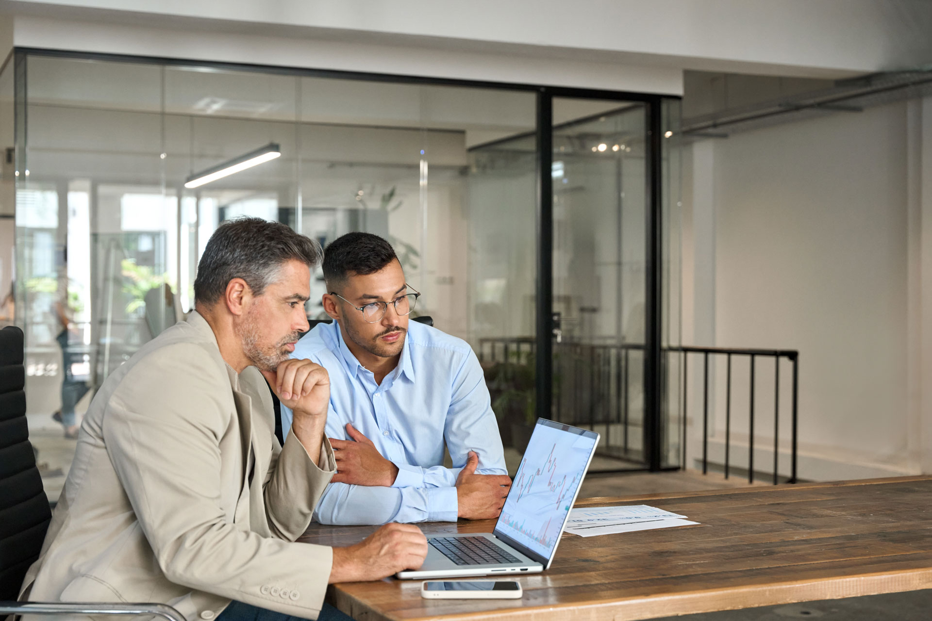 , A Guide to Financial Advisors in Dubai